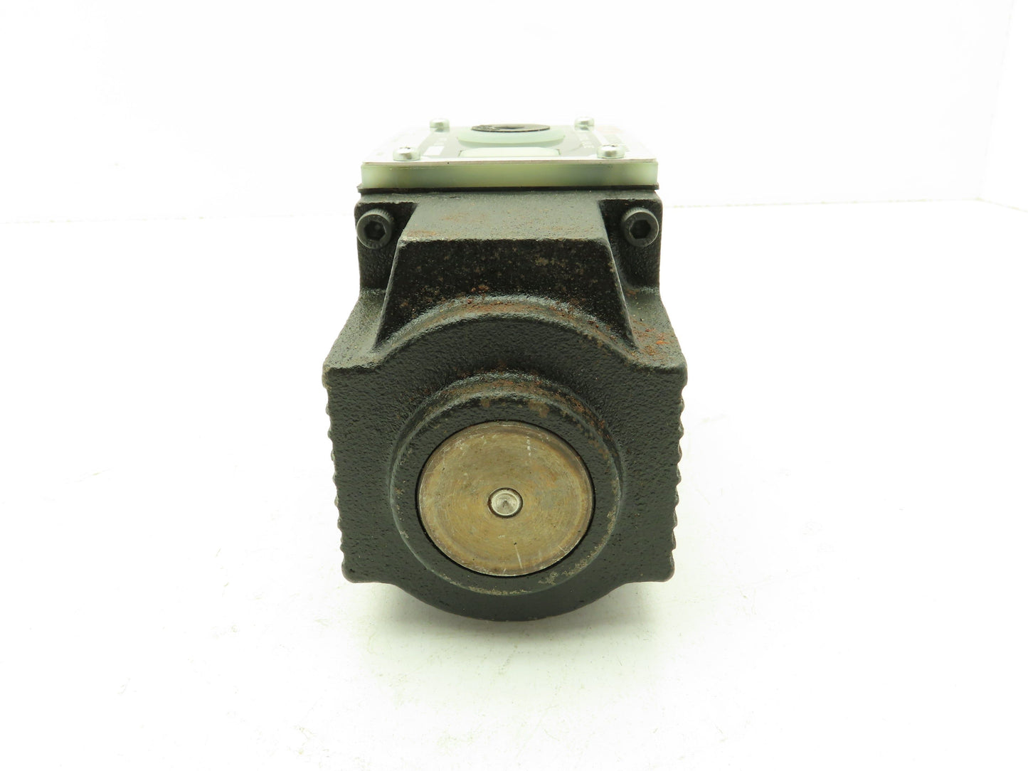 Nachi SS-G03-H63-R-D1-E8916A Hydraulic Directional Control Solenoid Valve 12VDC