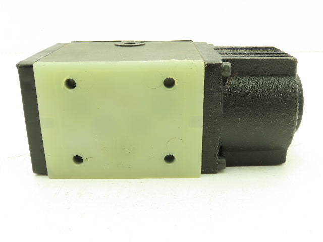 Nachi SS-G03-H63-R-D1-E8916A Hydraulic Directional Control Solenoid Valve 12VDC