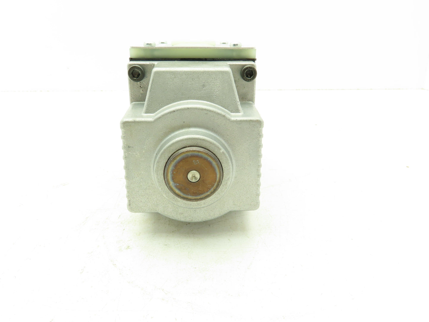 Nachi SS-G03-E3Z-R-C115-E10 Hydraulic Directional Control Solenoid Valve 120V