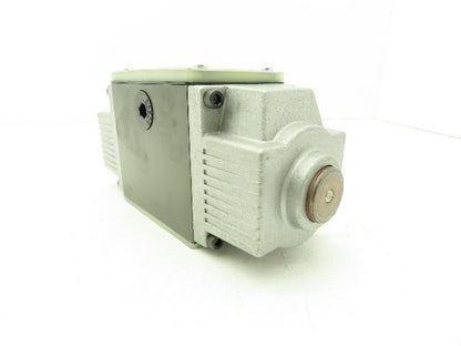 Nachi SS-G03-C7Y-R-C230-E10 Hydraulic Directional Control Solenoid Valve 220V