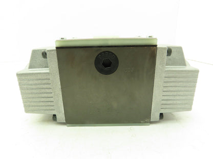 Nachi SS-G03-C7Y-R-C230-E10 Hydraulic Directional Control Solenoid Valve 220V