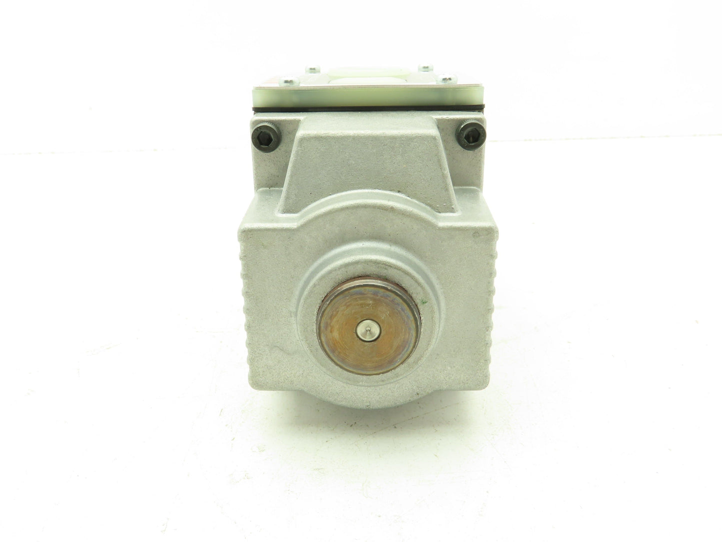 Nachi SS-G03-C6-R-C230-E10 Hydraulic Directional Control Wet Solenoid Valve 220V