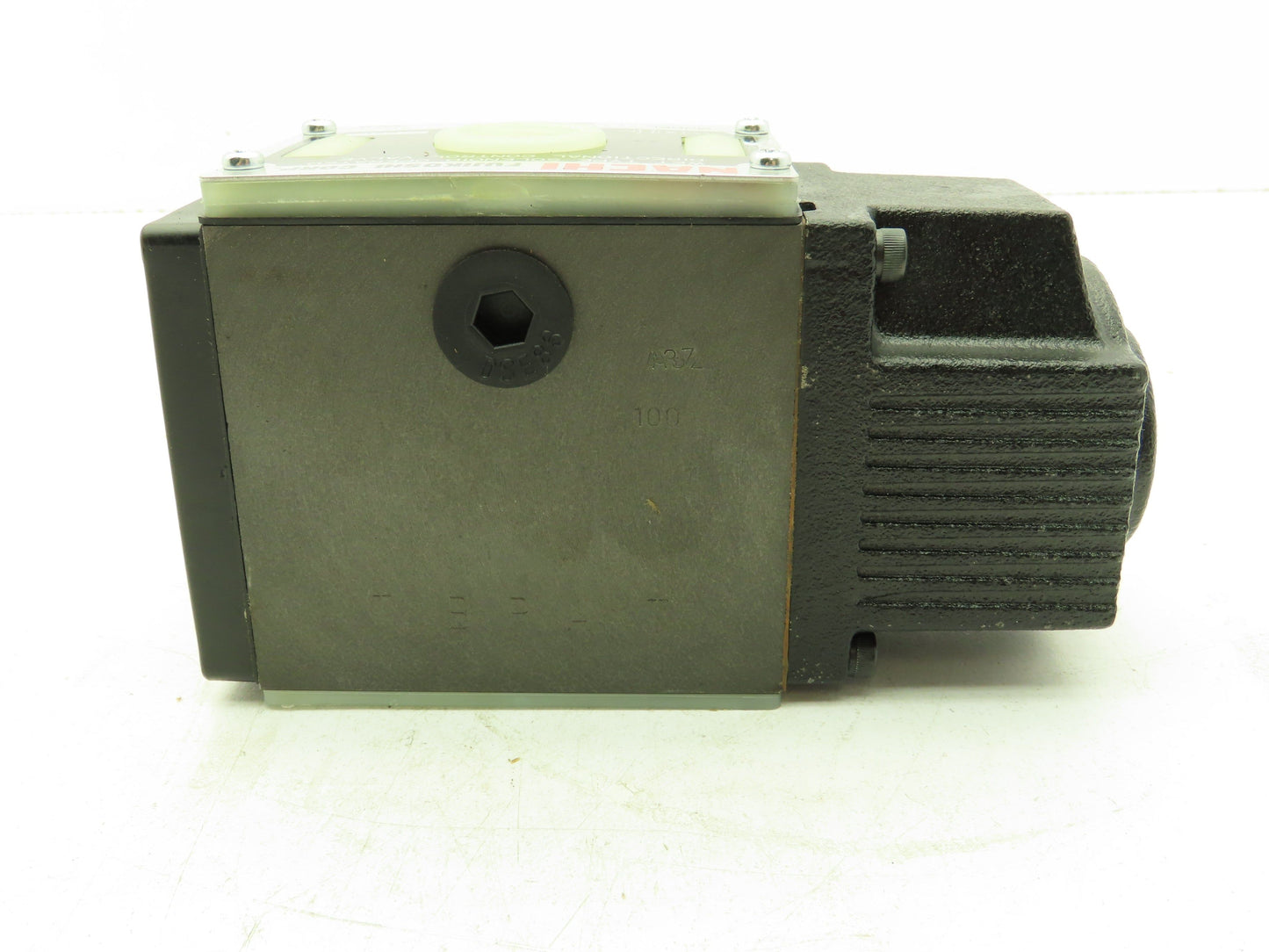 Nachi SS-G03-A3Z-FR-D1-E10 Hydraulic Directional Control Solenoid Valve 12VDC