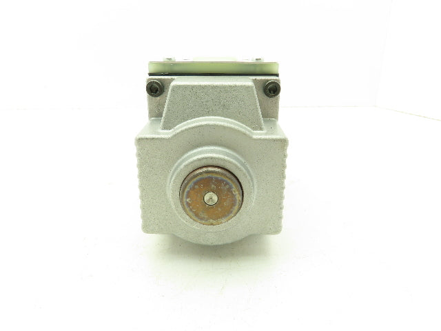 Nachi SS-G03-E3Z-R-C115-E10 Hydraulic Directional Control Solenoid Valve 120V