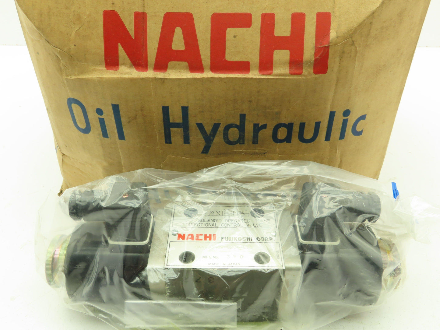 Nachi SA-G03-C9-C230-E11 Hydraulic Directional Control Wet Solenoid Valve 220V