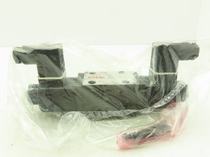 Nachi SA-G01-C6S-C230-E20 Hydraulic Directional Control Wet Solenoid Valve 220V