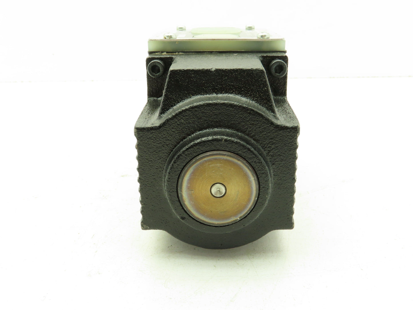 Nachi SS-G03-A5-FR-D2-E10 Hydraulic Directional Control Wet Solenoid Valve 24VDC