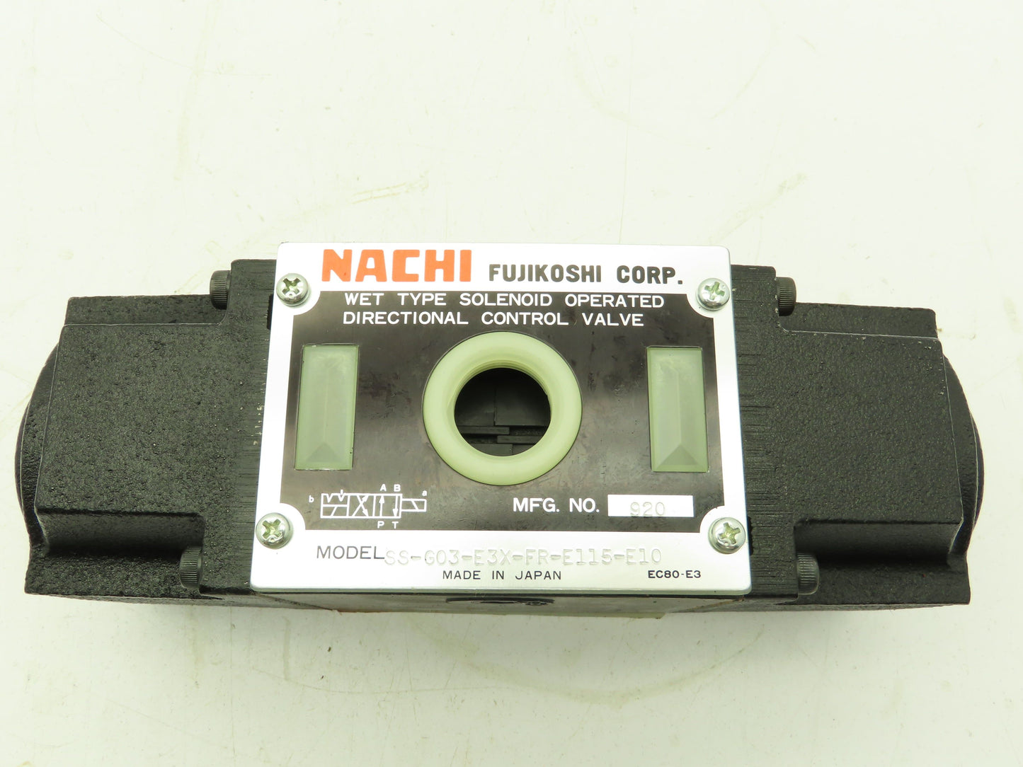 Nachi SS-G03-E3X-FR-E115-E10 Hydraulic Directional Control Solenoid Valve 120V