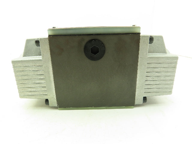 Nachi SS-G03-E3Z-R-C115-E10 Hydraulic Directional Control Solenoid Valve 120V