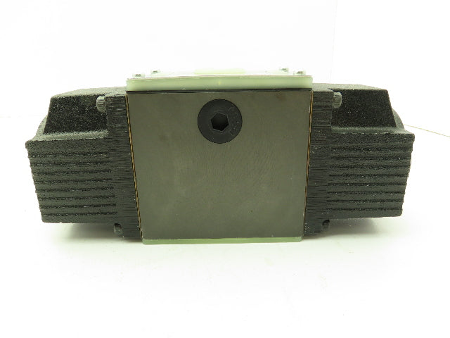 Nachi SS-G03-C6-R-E115-E10 Hydraulic Directional Control Wet Solenoid Valve 120V