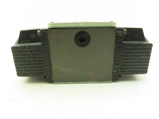 Nachi SS-G03-C6-R-D1-E10 Hydraulic Directional Control Wet Solenoid Valve 12VDC