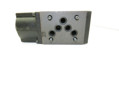 Nachi SS-G03-H3X-FR-E230-E10 Hydraulic Directional Control Solenoid Valve 230V