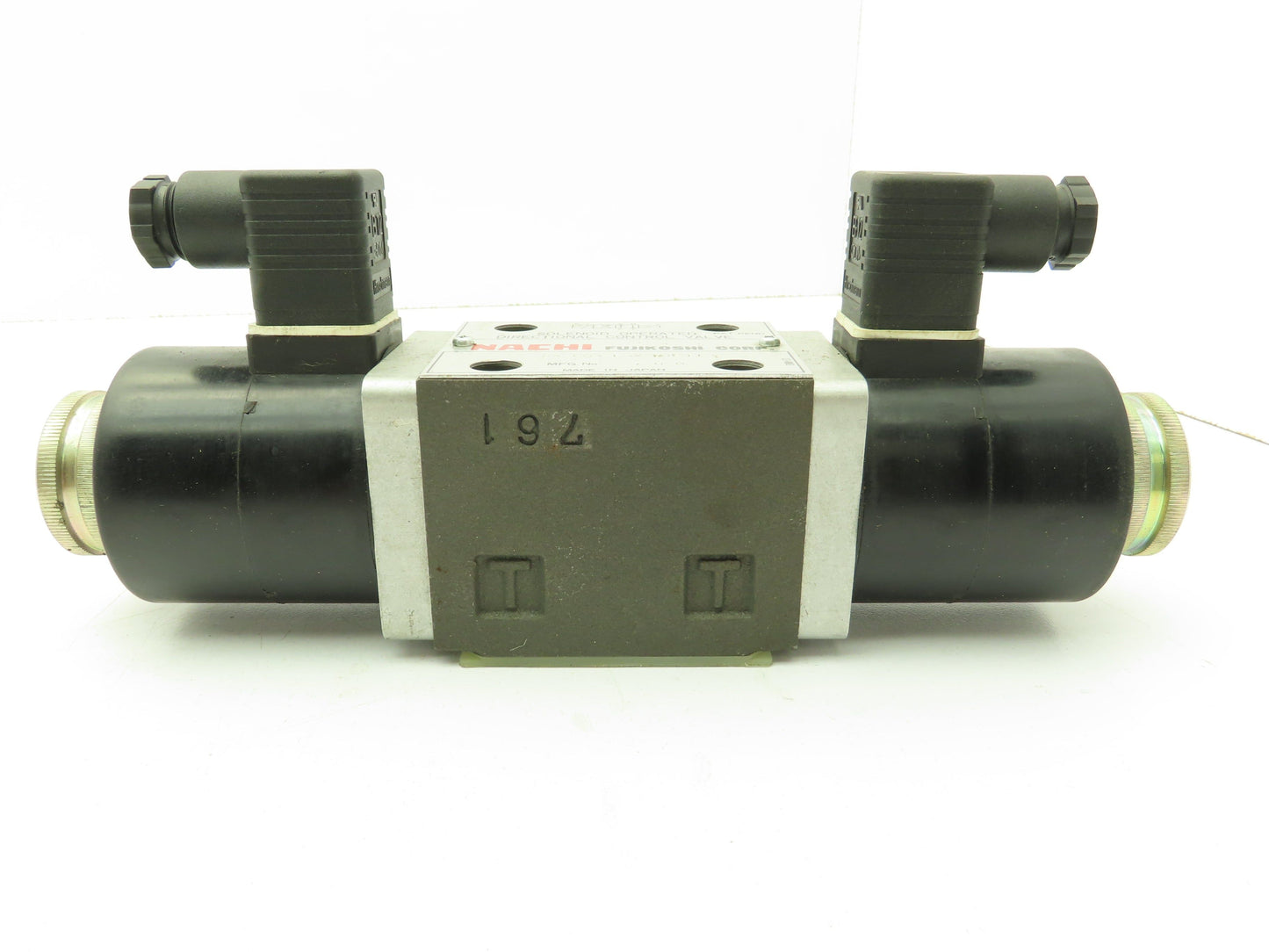 Nachi SA-G03-E3X-D1-E11 Hydraulic Directional Control Wet Solenoid Valve 12VDC