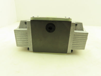 Nachi SS-G03-C6-R-C230-E10 Hydraulic Directional Control Solenoid Valve 220V D05