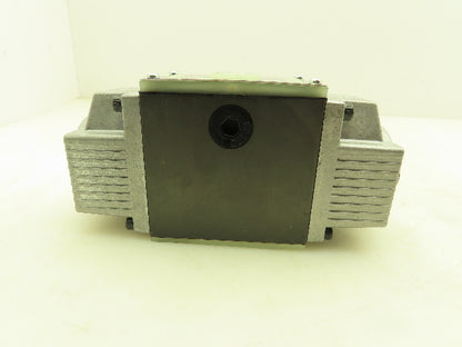 Nachi SS-G03-C6-R-C230-E10 Hydraulic Directional Control Solenoid Valve 220V D05