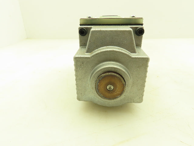 Nachi SS-G03-A06-R-C115-E8916A Hydraulic Directional Control Solenoid Valve 120V