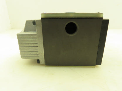 Nachi SS-G03-A06-R-C115-E8916A Hydraulic Directional Control Solenoid Valve 120V