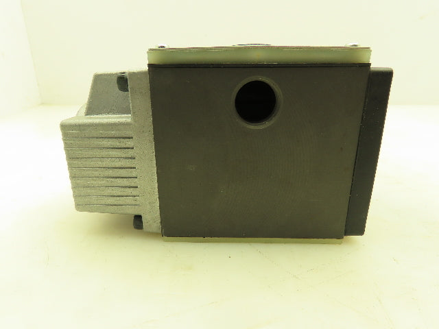 Nachi SS-G03-A06-R-C115-E8916A Hydraulic Directional Control Solenoid Valve 120V