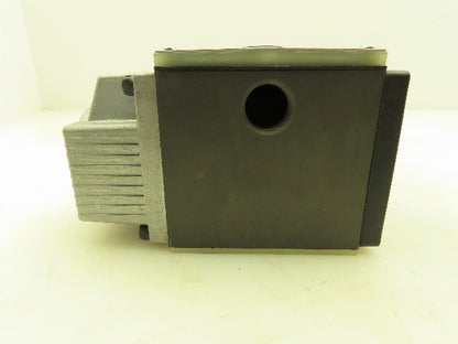 Nachi SS-G03-A06-R-C115-E8916A Hydraulic Directional Control Solenoid Valve 120V