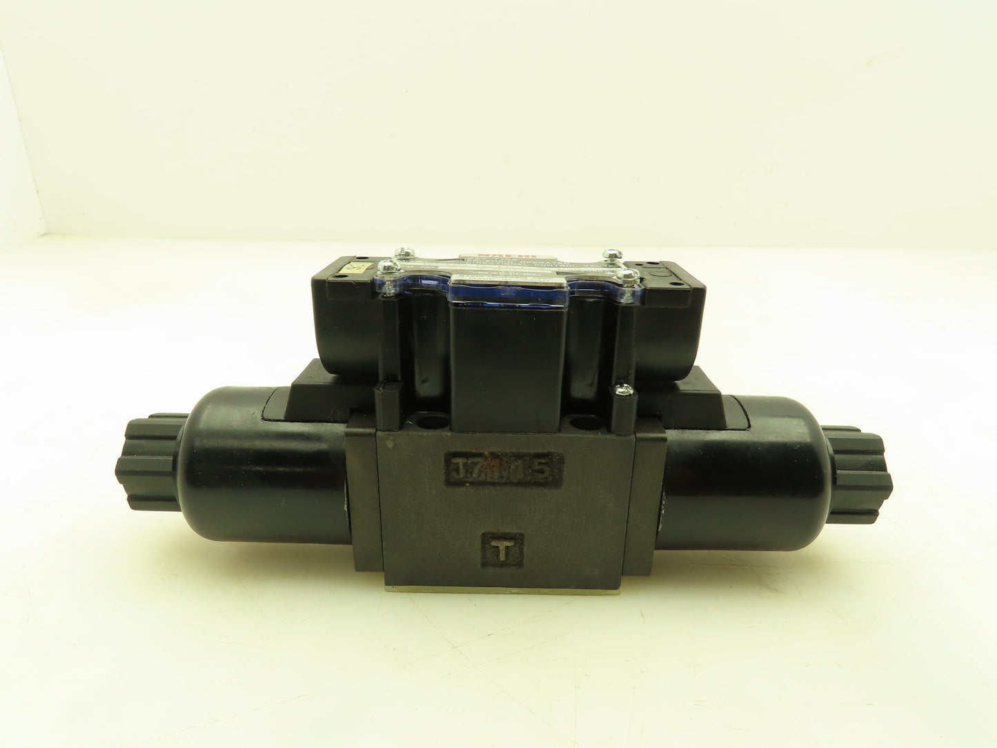 Nachi SS-G01-C6-FR-E2-20 Hydraulic Directional Control Solenoid Valve 200VAC D03