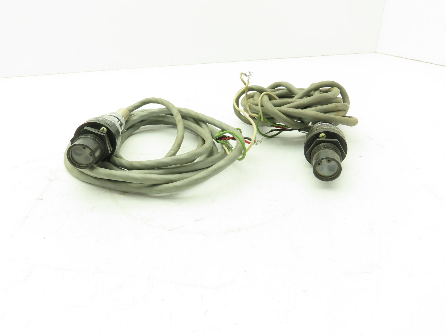 Farmer Electric SA-IRML Photo Cell Lamp 2V Sensor Detector Lot of 2