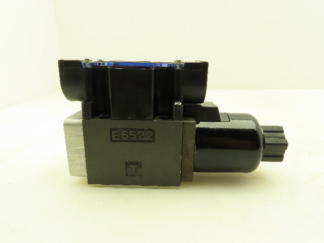Nachi SS-G01-A5-R-D1-E20 Hydraulic Directional Control Solenoid Valve 12VDC D03