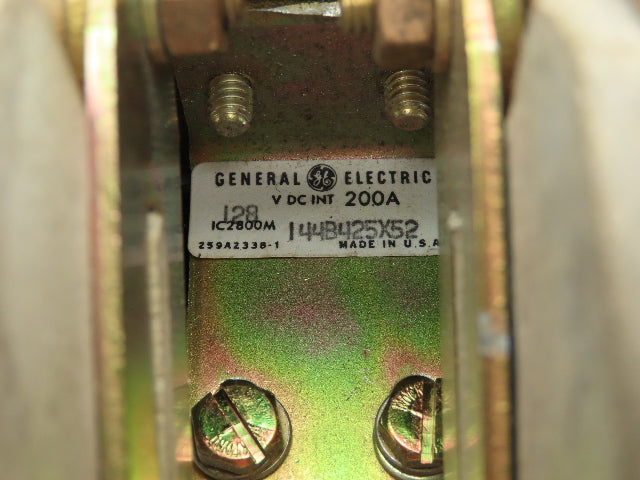 GE General Electric IC2800M 144B425X52  DC Reversing Contactor 200A 128VDC