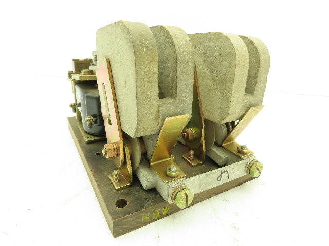 GE General Electric IC2800M 144B425X52  DC Reversing Contactor 200A 128VDC