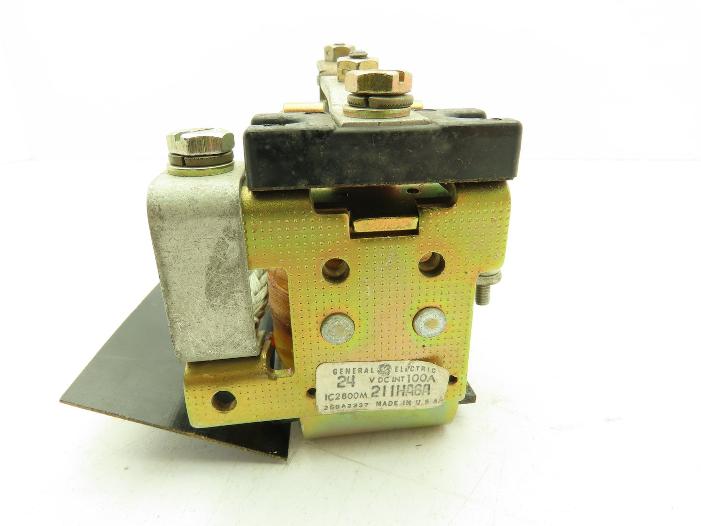 GE General Electric IC2800M 211HA6A  DC Contactor 100A 24VDC