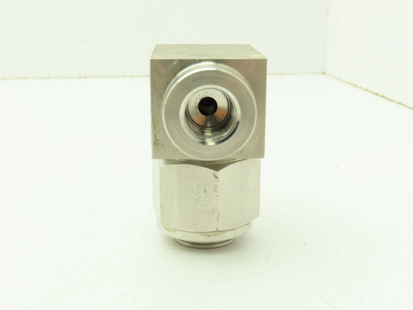 Fujikin FUFT-115C-70 Stainless Inline Filter 70 Micron Rc 3/8 Fine Series Pure