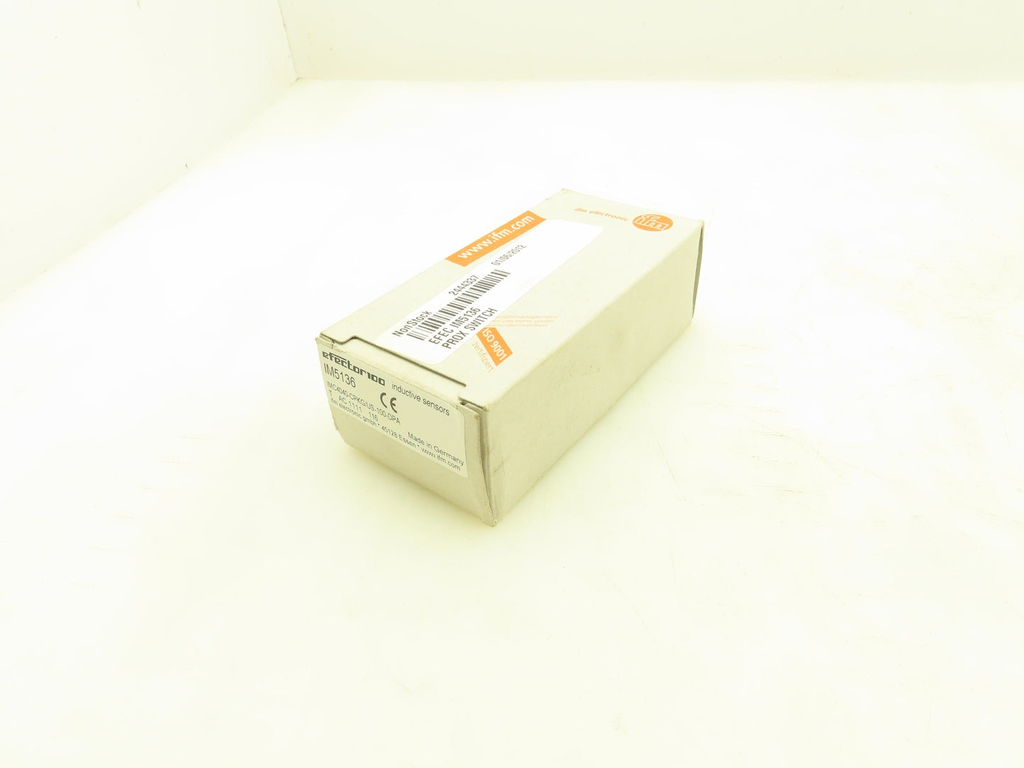 IFM Efector IM5136 Inductive Sensor Proximity Switch  40mm PNP 10-36VDC