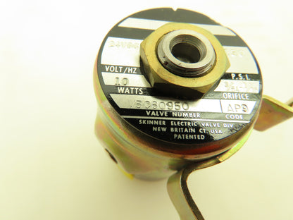 Honeywell Skinner V5C60950 Solenoid Valve 3-Way 1/4" NPT 150 PSI NC 24 VDC