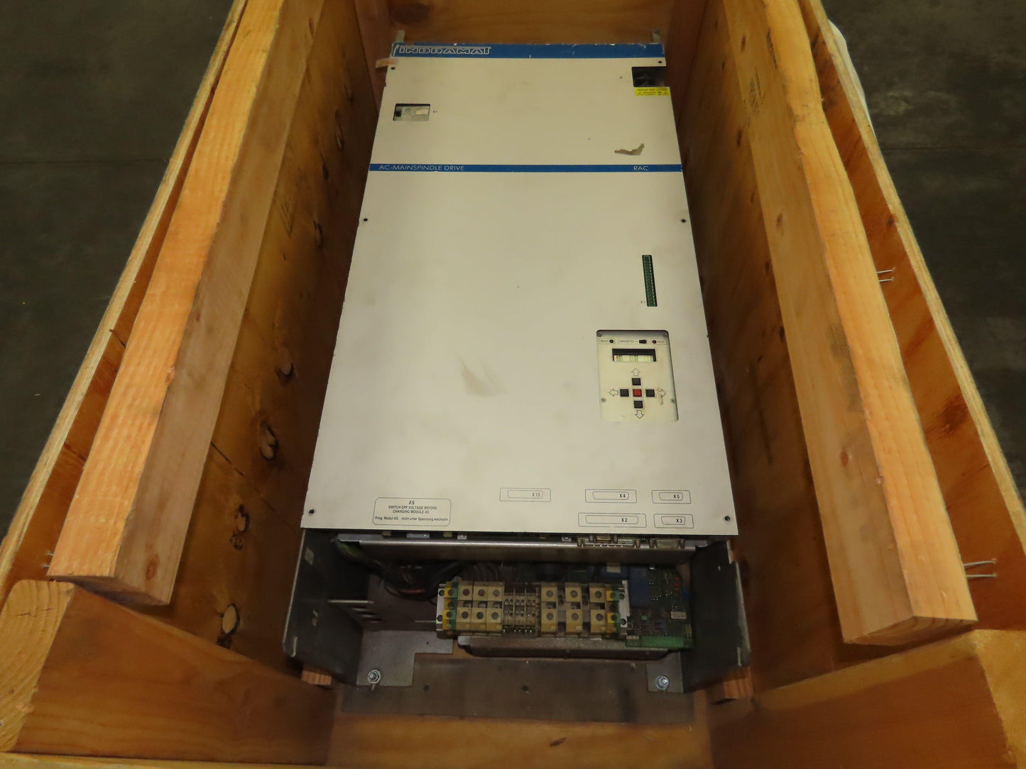 Rexroth Indramat RAC2.2-150-460-A00-W1 AC Main Spindle Drive Servo Controller