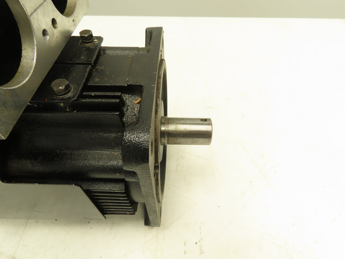 Sanyo Denki 64BM180LXUD9 BL Super AC Servo Motor w/ Encoder E751024J1E1