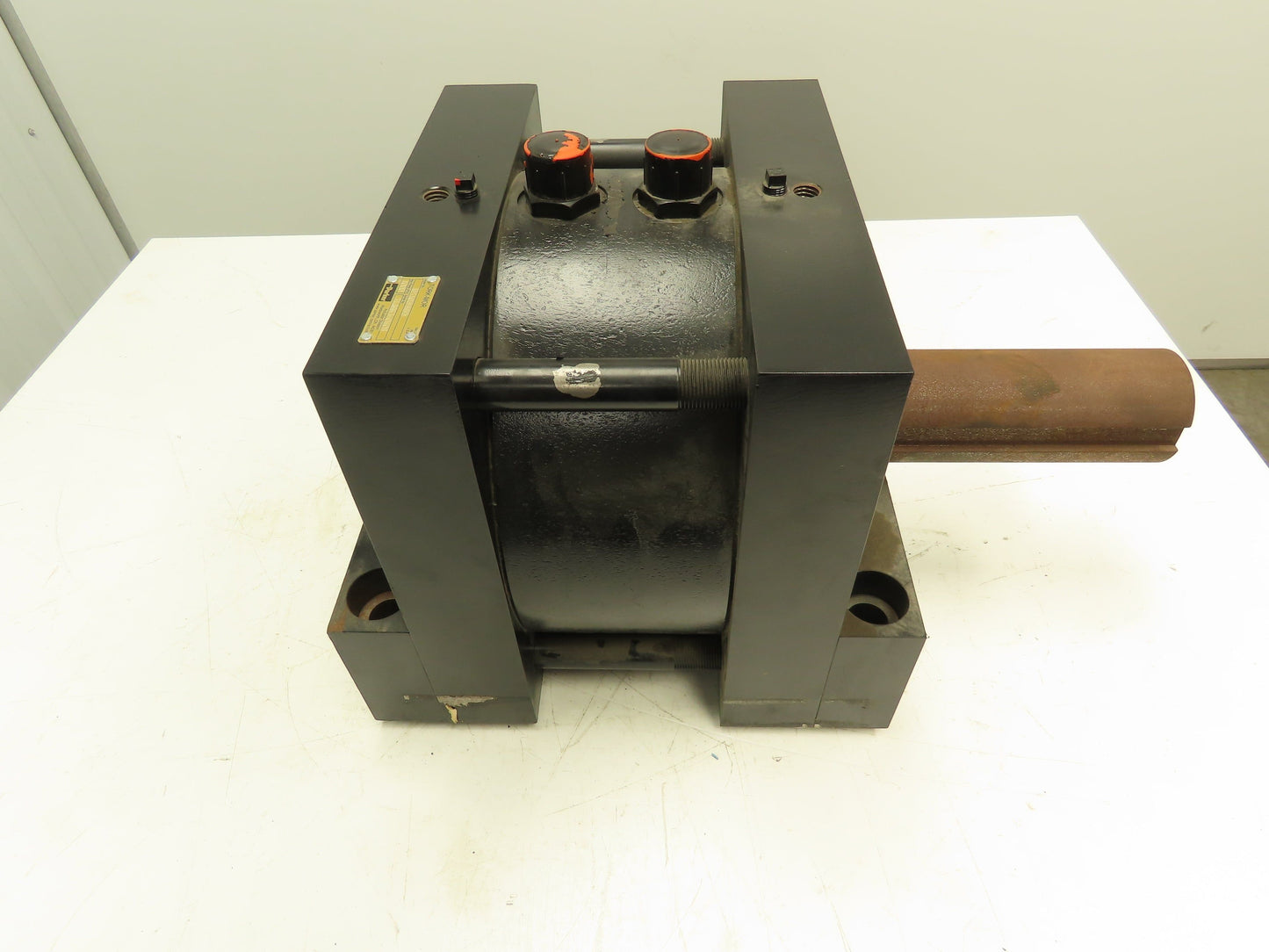 Parker Tork-Mor DS105-HB5 Dual Vane Rotary Actuator 1000 Psi 3" Shaft