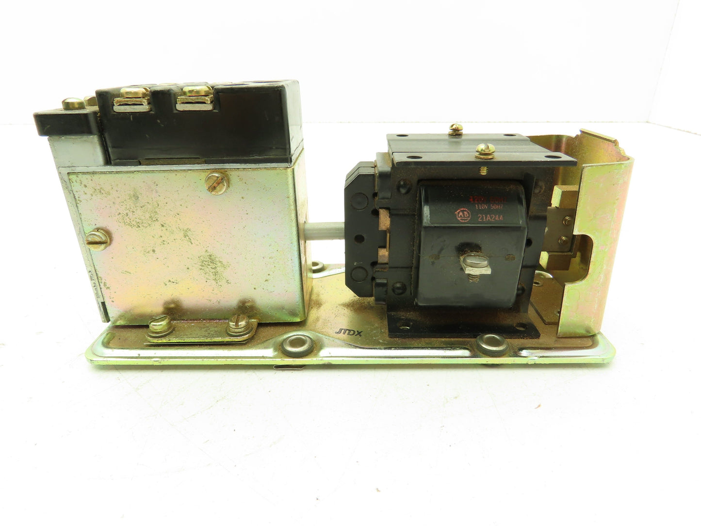 Allen Bradley 849-ZOD322 Pneumatic Time Delay Relay 120V Coil 7200VA 600V