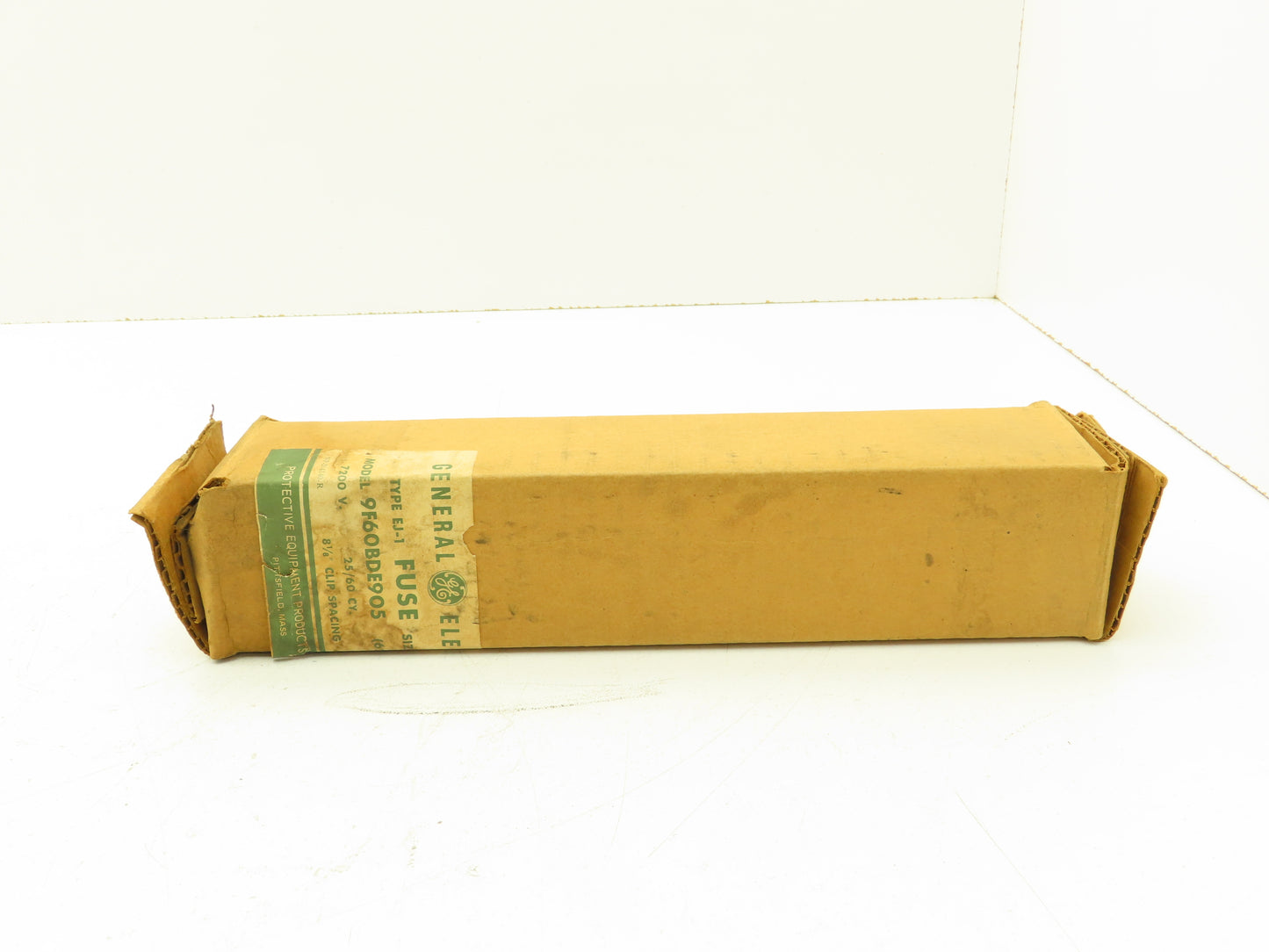 General Electric 9F60BDE905 GE Fuse Type EJ-1 Fuse Size B 0.5E Amp 7.2kV