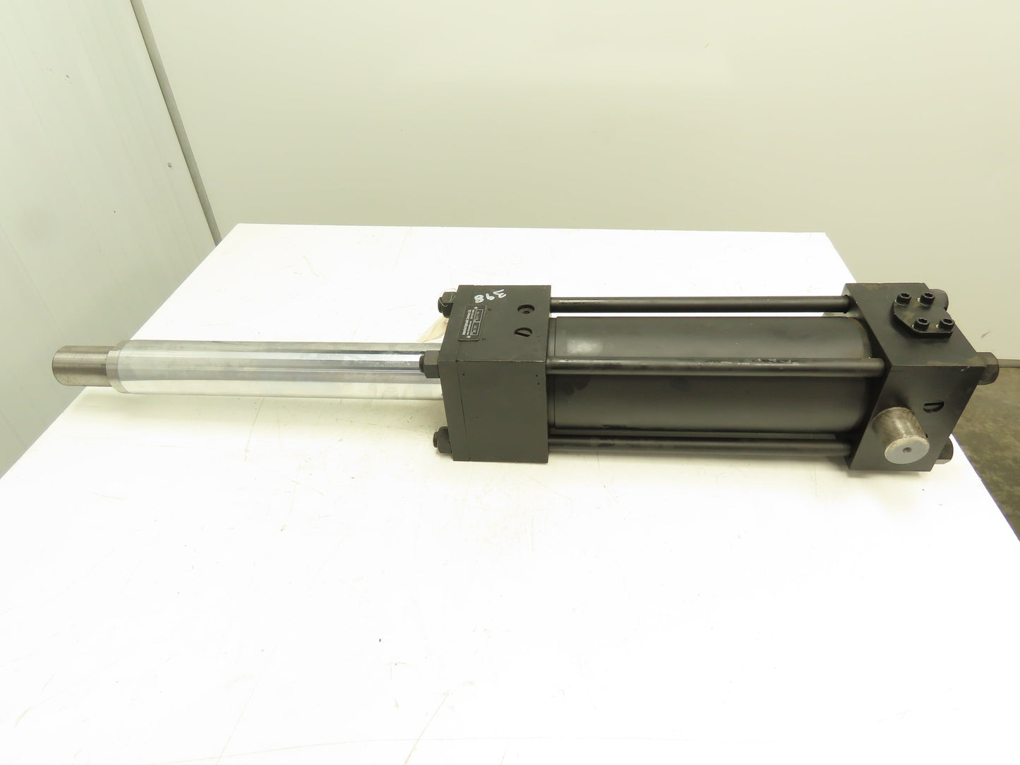 Parker 05.00CDB-VHKPS43AC Hydraulic Cylinder 5" Bore 8-3/4" Stroke 3,000 PSI