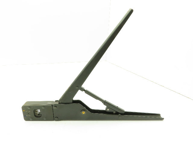 AMP 90067-5 Wire Terminal Hand Crimp Tool 16-24 AWG Socket Pin Contacts