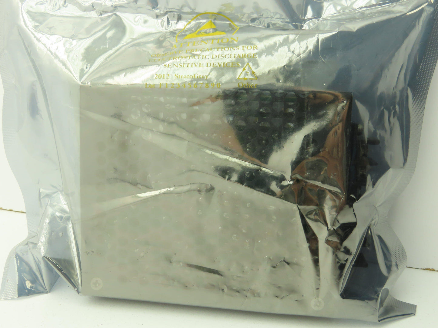 Lambda LUS-9A-12 Regulated Power Supply Output 12V 2.1A Input 85-132V 47-440HZ