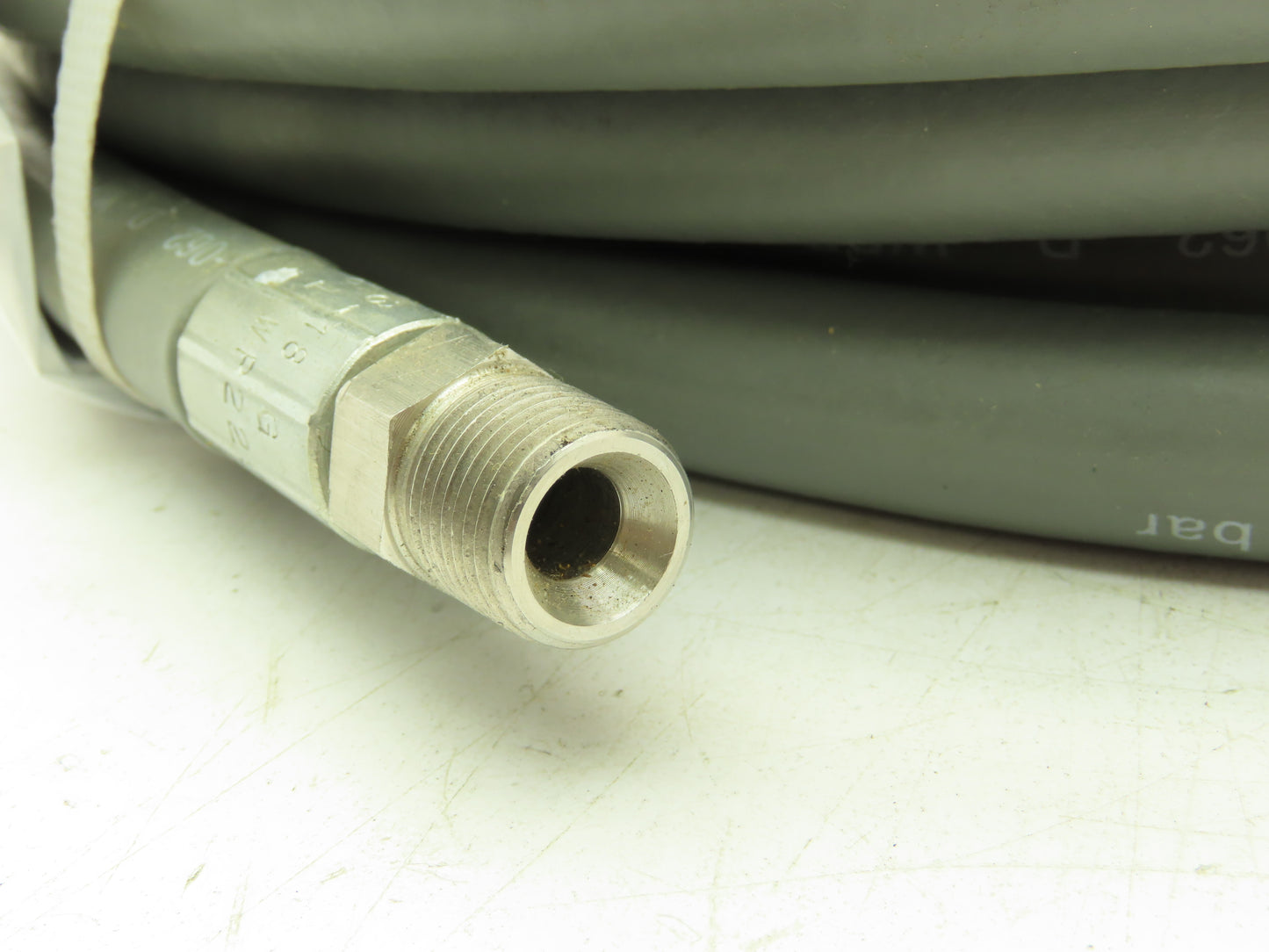 Graco 207831 Coupled Hose 2250 PSI 3/8" NPT x 50' L  - For Ram Pump