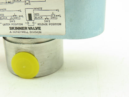 Honeywell Skinner V5RAM44480 Solenoid Valve 120VAC 100 PSI 1/4" NPT (NC)