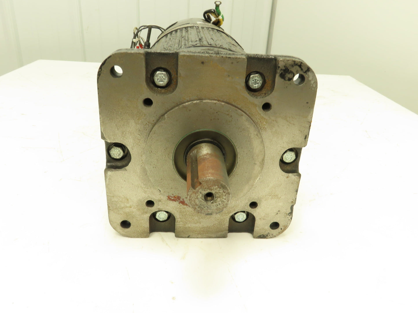 Kollmorgen TTE-4503-1000-C-06 DC Servo Motor 7V 62A 34Ft/Lb 2000RPM Tachometer