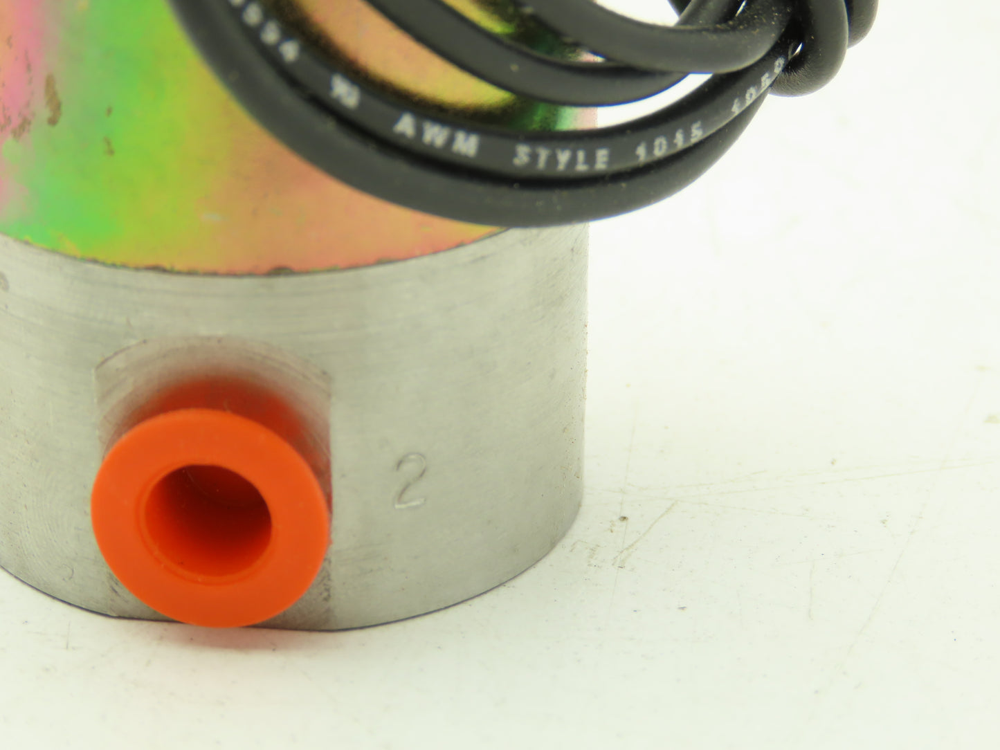 Honeywell Skinner V5D53330 Solenoid Valve 3-Way (NC) 120VAC 50 PSI 1/8" NPT V5