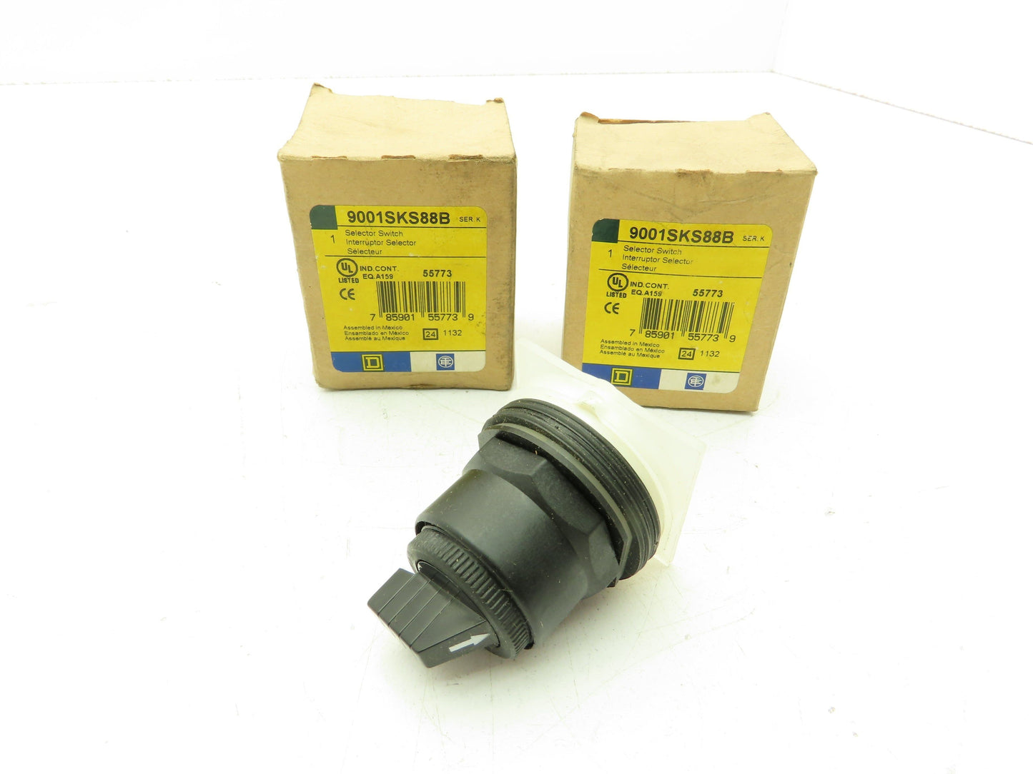 Square D 9001SKS88B Selector Switch 4 Position Rotary Lot of 2
