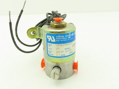 Honeywell Skinner V5H63980 Solenoid Valve 3-Way 120VAC 1/8" NPT Manual Shut-Off