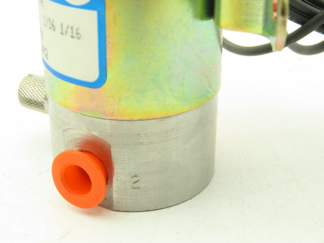 Honeywell Skinner V5H63980 Solenoid Valve 3-Way 120VAC 1/8" NPT Manual Shut-Off