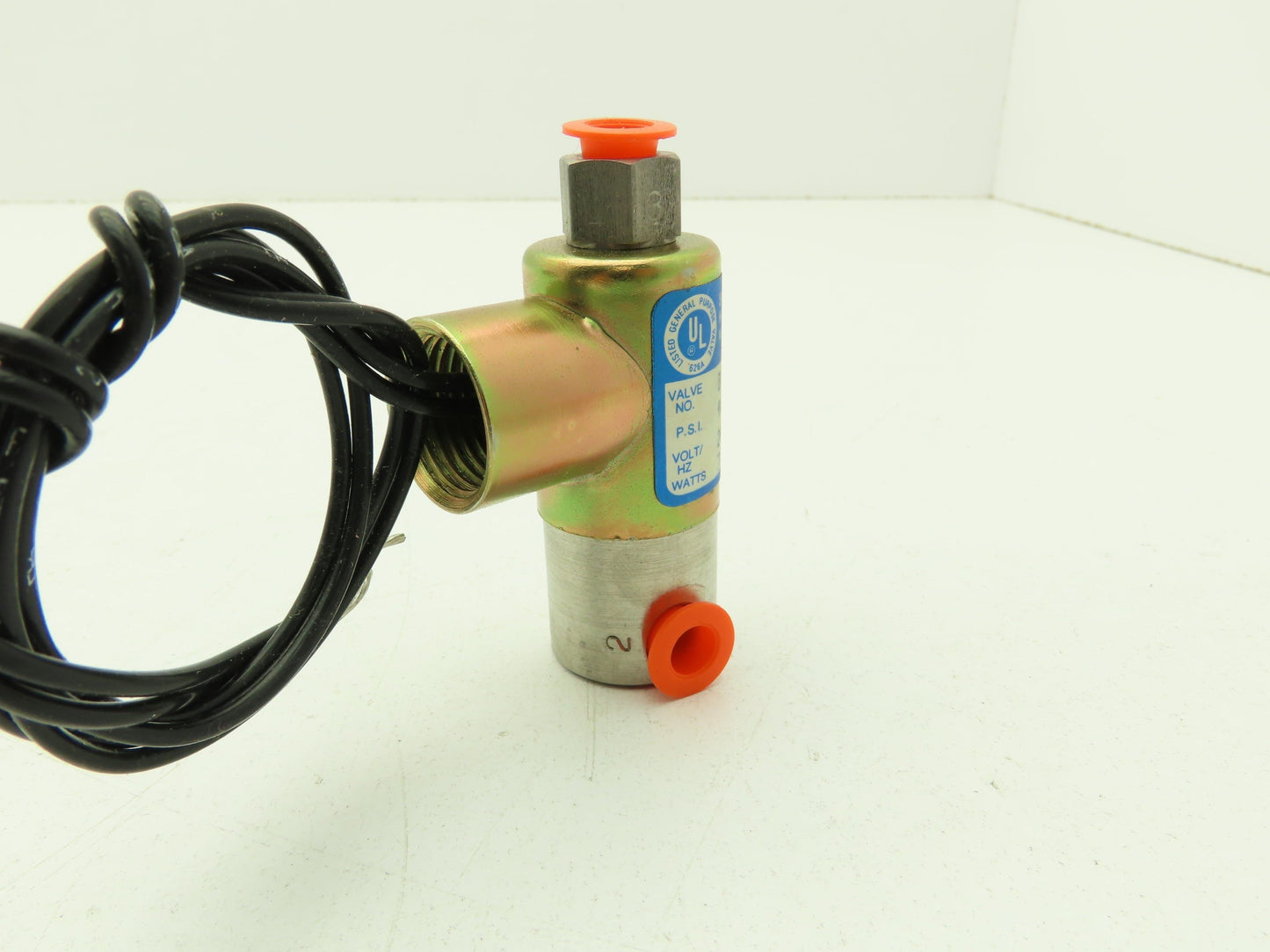 Honeywell Skinner B11TME1040 Solenoid Valve 2-Way (NO) 240VAC 40 PSI 1/8" NPT