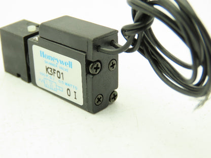 Honeywell Skinner K3F01 Solenoid Poppet Valve 3-Way (NC) 12VDC 100 PSI