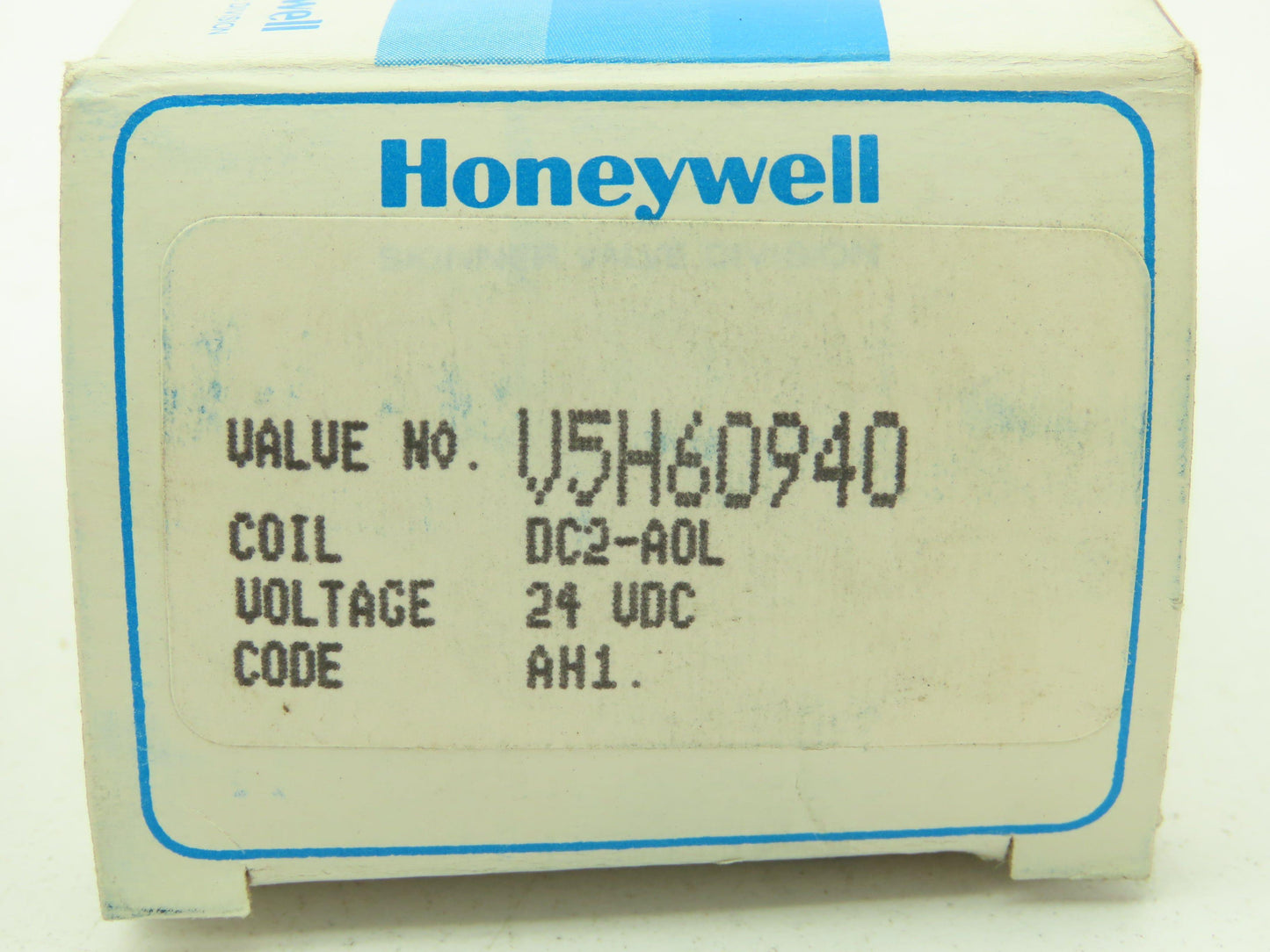 Honeywell Skinner V5H60940 Solenoid Valve 3-Way 24VDC 75 PSI NO 1/4" NPT